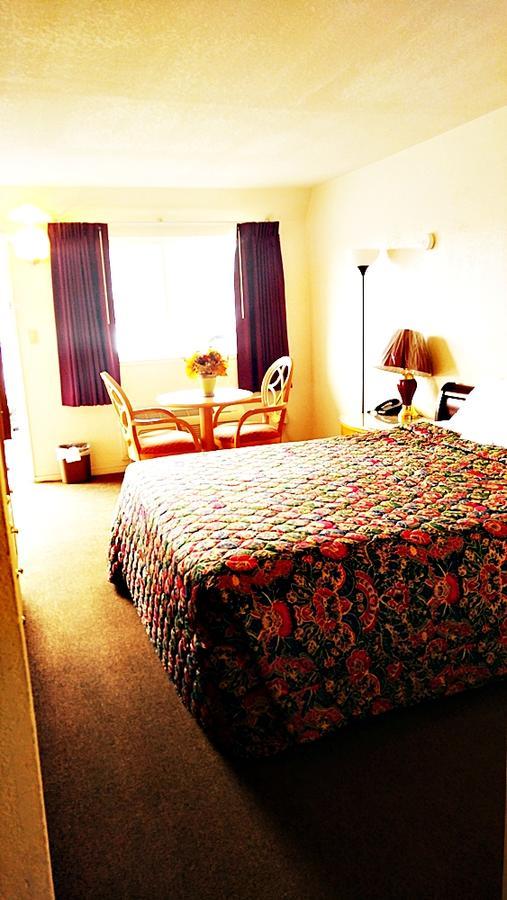 Parkway Inn Fresno Ngoại thất bức ảnh
